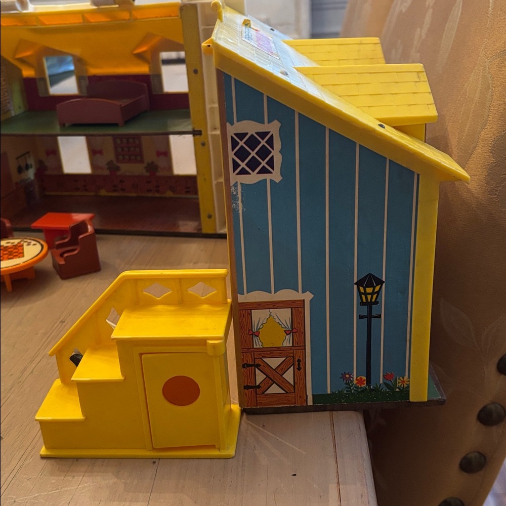 Fisher Price Play Family House - Picture 9 of 17